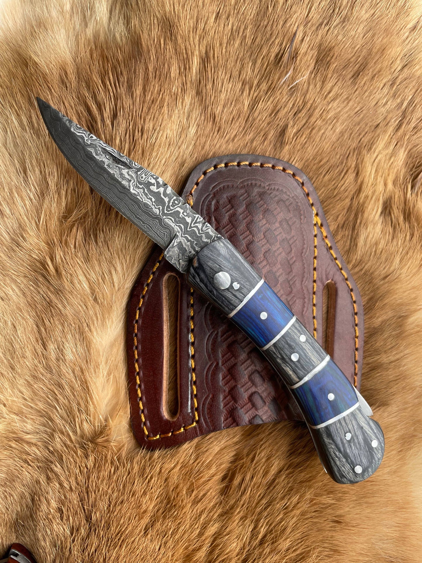 Titan International - POCKET KNIFE Grey and Blue WOOD 6.5'' DAMASCUS STEEL KNI