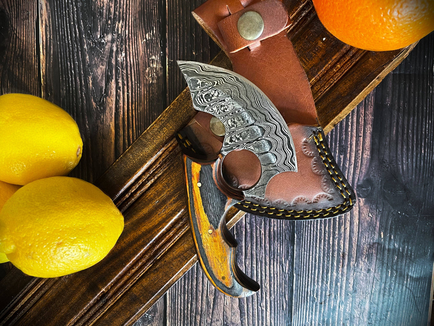 Titan International - Titan Custom Alaskan Ulu style blade, perfect for outdoors a