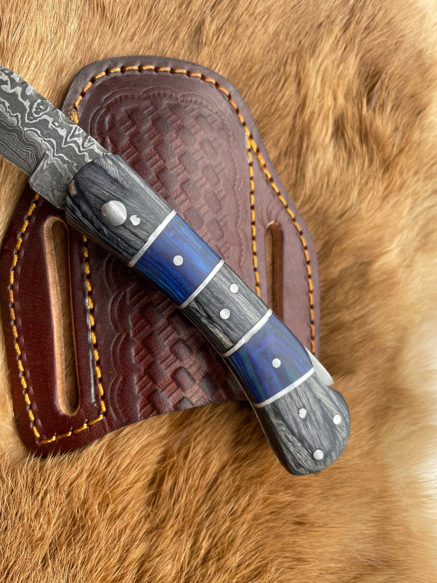 Titan International - POCKET KNIFE Grey and Blue WOOD 6.5'' DAMASCUS STEEL KNI
