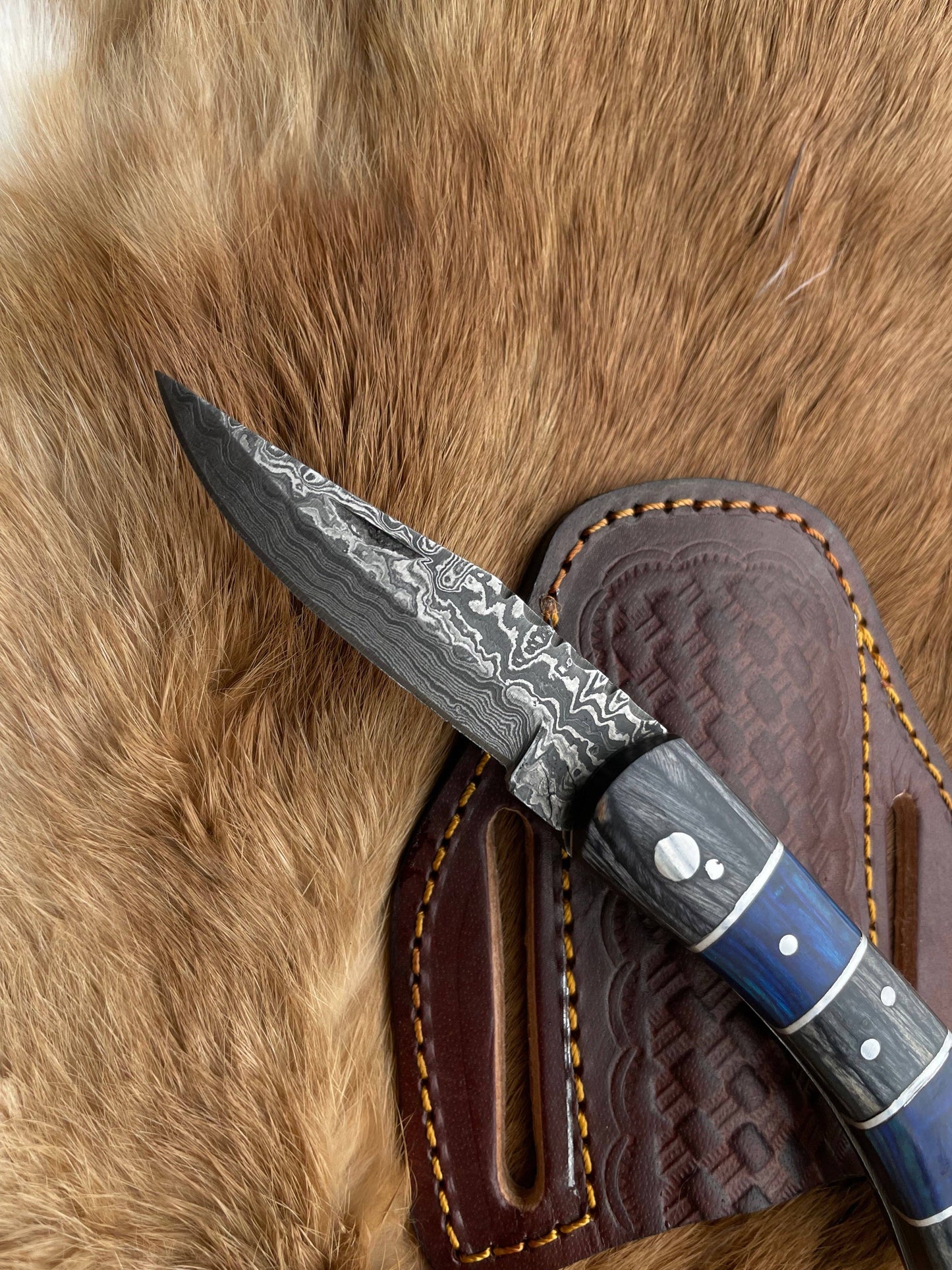 Titan International - POCKET KNIFE Grey and Blue WOOD 6.5'' DAMASCUS STEEL KNI